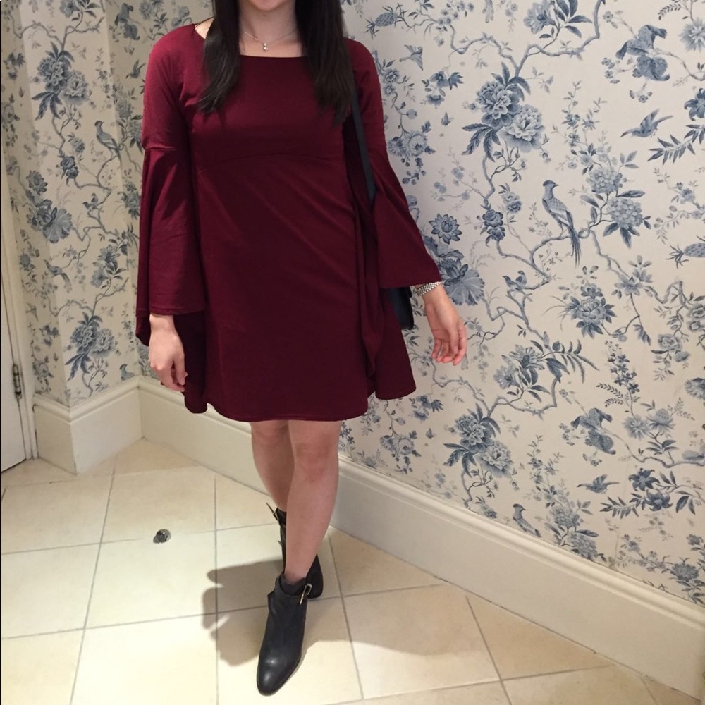 Misguided Maroon Red Flowy Sleeve Dress